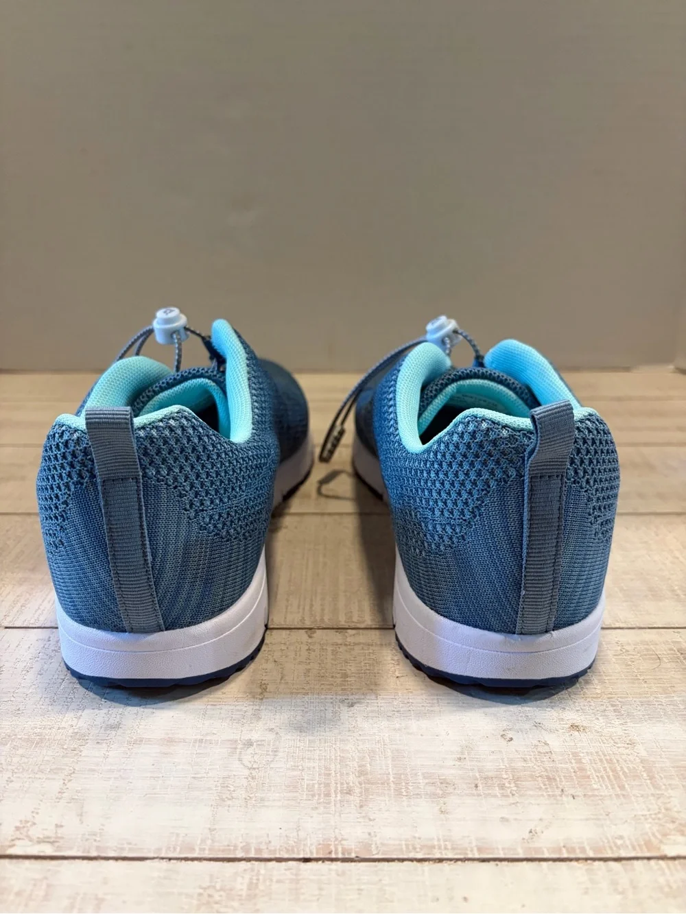 Propét TravelWalker Evo Sneakers Denim Light Blue Women’s 11N AA